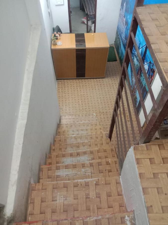 Anna Hostel Tapovan Rishīkesh Esterno foto