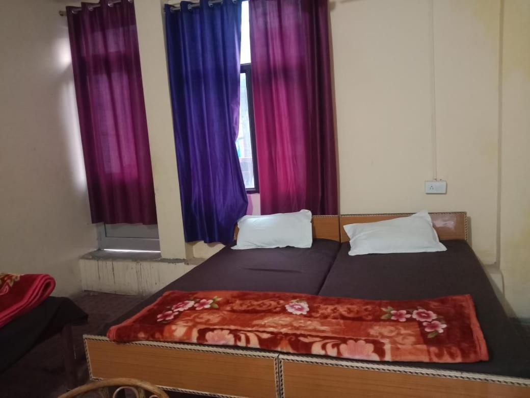 Anna Hostel Tapovan Rishīkesh Esterno foto