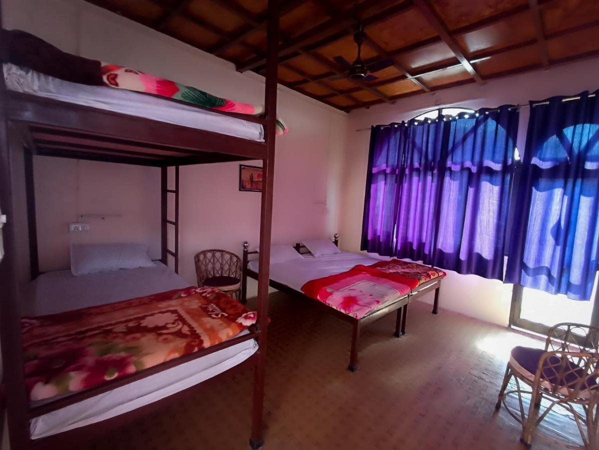 Anna Hostel Tapovan Rishīkesh Esterno foto